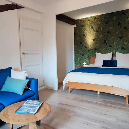 Les Suites - Saulieu Exterior photo