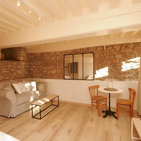 Les Suites - Saulieu Exterior photo